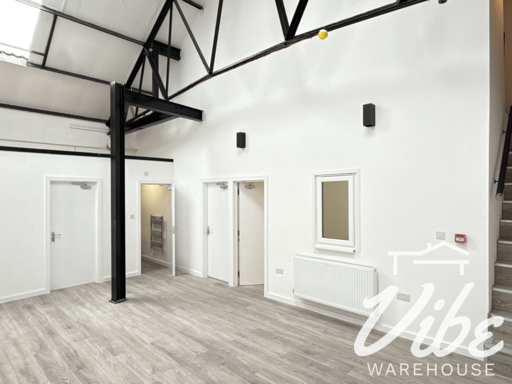 Live Work Unit in Smeed Road London E3 With 3 Bedrooms